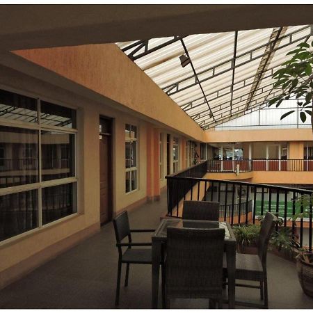 Sky Hotel Nairobi Exterior foto