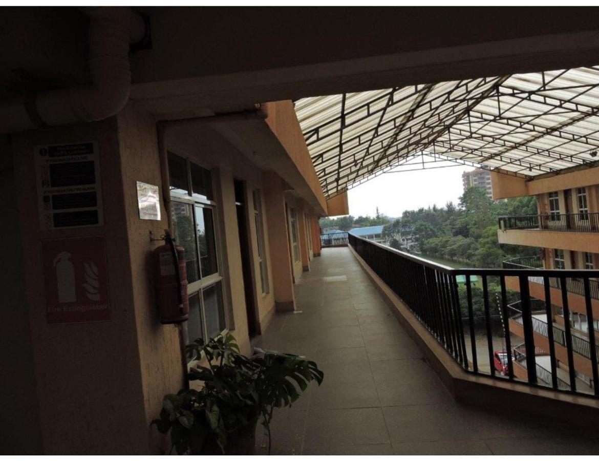 Sky Hotel Nairobi Exterior foto
